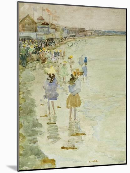 Crescent Beach, 1896-Maurice Brazil Prendergast-Mounted Giclee Print