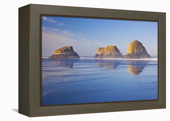 Crescent Beach along Ecola State Park, Oregon Coast, Pacific Ocean-Craig Tuttle-Framed Premier Image Canvas