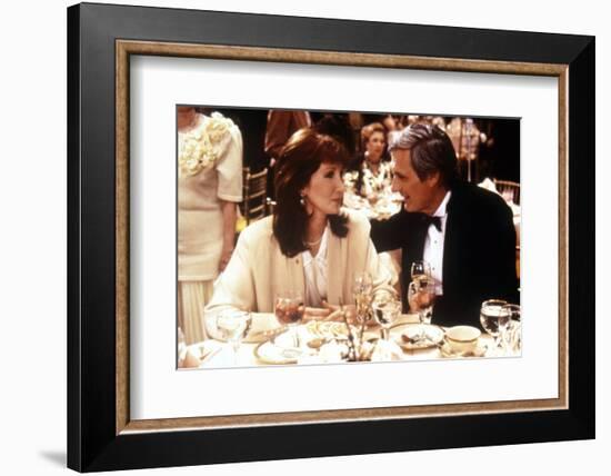 Crimes and delits CRIMES AND MISDEMEANORS, 1989 by WOODY ALLEN with Anjelica Huston and Alan Alda (-null-Framed Photo