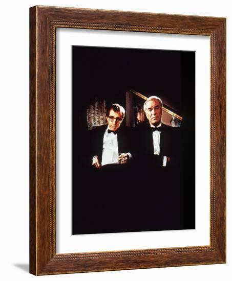 Crimes and delits CRIMES AND MISDEMEANORS, 1989 by WOODY ALLEN with Woody Allen and Martin Landau (-null-Framed Photo