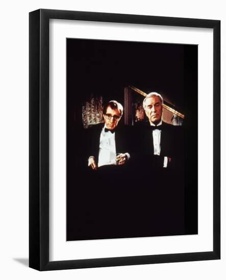 Crimes and delits CRIMES AND MISDEMEANORS, 1989 by WOODY ALLEN with Woody Allen and Martin Landau (-null-Framed Photo