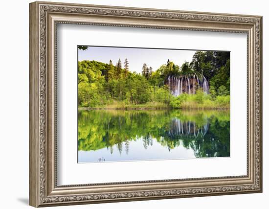 Croatia, Dalmatia, Karlovac, Plitvice, Plitvice national park, Waterfall at the high lakes-Jordan Banks-Framed Photographic Print