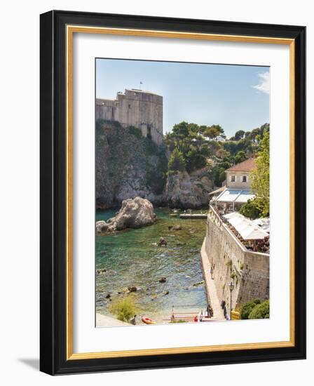 Croatia, Dubrovnik. Restaurant outside walled old city. St. Lawrence Fort.-Trish Drury-Framed Photographic Print