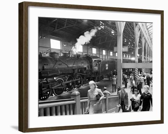 Cross Country Travel-Sam Shere-Framed Photographic Print