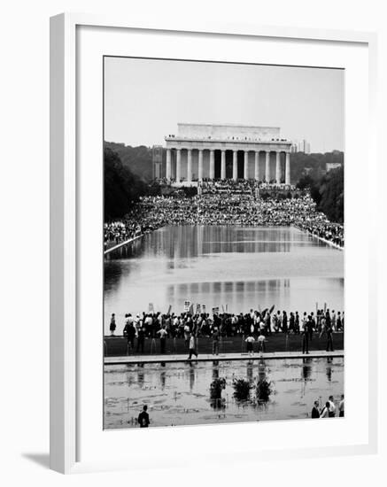 Crowd of People Attending a Civil Rights Rally at the Lincoln Memorial-John Dominis-Framed Photographic Print