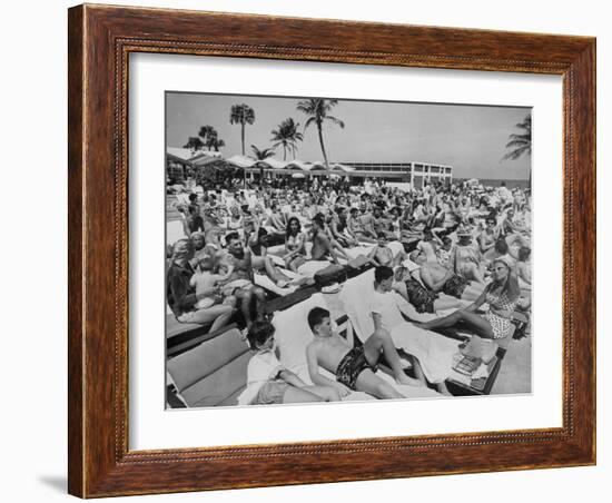 Crowded Beach-null-Framed Photographic Print