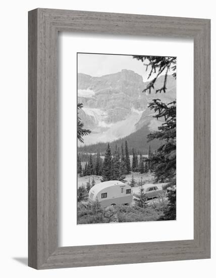 Crowfoot Glacier from Icefields Parkway-Philip Gendreau-Framed Photographic Print