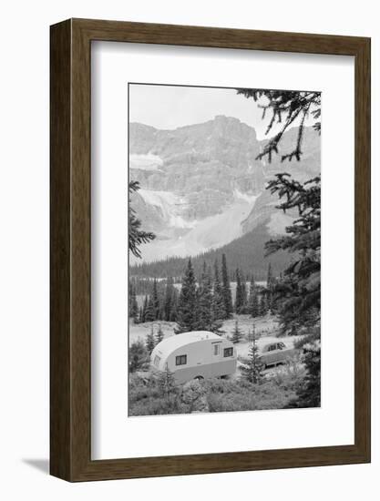 Crowfoot Glacier from Icefields Parkway-Philip Gendreau-Framed Photographic Print