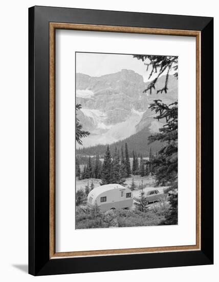 Crowfoot Glacier from Icefields Parkway-Philip Gendreau-Framed Photographic Print