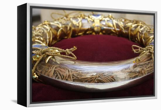 Crown of Thorns, one of Christ's Passion relics, Notre Dame Cathedral, France-Godong-Framed Premier Image Canvas
