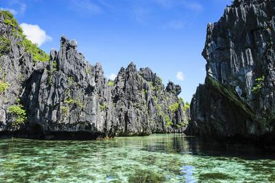Crystal Clear Water In The Bacuit Archipelago Palawan