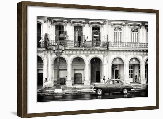 Cuba Fuerte Collection B&W - Vintage Car in Havana-Philippe Hugonnard-Framed Photographic Print