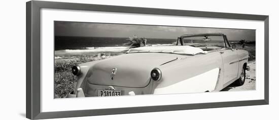 Cuba Fuerte Collection Panoramic BW - Cabriolet Classic Car-Philippe Hugonnard-Framed Photographic Print