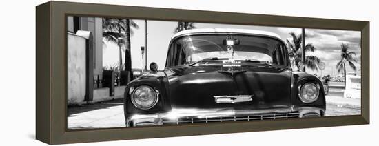 Cuba Fuerte Collection Panoramic BW - Retro Chevy-Philippe Hugonnard-Framed Stretched Canvas