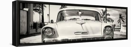 Cuba Fuerte Collection Panoramic - Old Chevy-Philippe Hugonnard-Framed Stretched Canvas