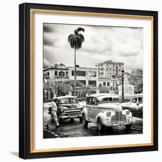 Cuba Fuerte Collection SQ BW - Urban Scene in Havana-Philippe Hugonnard-Framed Photographic Print