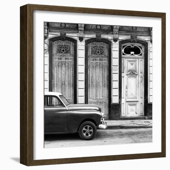 Cuba Fuerte Collection SQ BW - Vintage Car in Havana II-Philippe Hugonnard-Framed Photographic Print