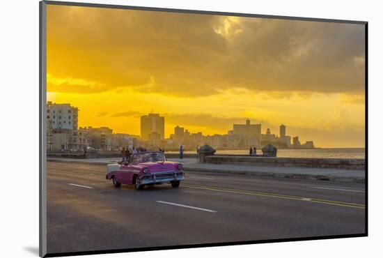 Cuba, Havana, The Malecon, Classic 1950's American car-Alan Copson-Mounted Photographic Print