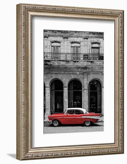 Cuba, La Habana Vieja (Old Havana), classic 1950's American Car-Alan Copson-Framed Photographic Print