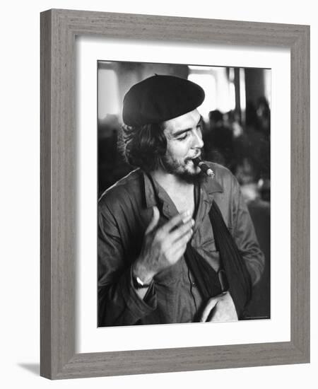 Cuban Rebel Ernesto "Che" Guevara, Left Arm in a Sling, Talking with Unseen Person-Joe Scherschel-Framed Premium Photographic Print