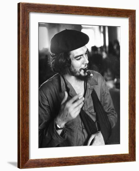 Cuban Rebel Ernesto "Che" Guevara, Left Arm in a Sling, Talking with Unseen Person-Joe Scherschel-Framed Premium Photographic Print