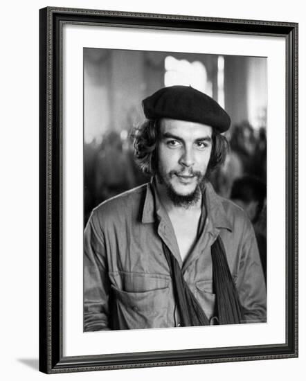 Cuban Rebel Ernesto "Che" Guevara with His Left Arm in a Sling-Joe Scherschel-Framed Premium Photographic Print