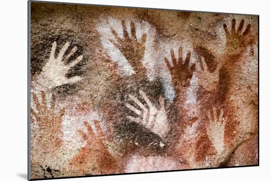 Cueva de las Manos (Cave of Hands), UNESCO World Heritage Site, Patagonia, Argentina-Alex Treadway-Mounted Photographic Print