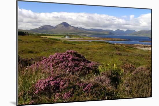 Cuillin Hills, Isle of Skye, Highland, Scotland-Peter Thompson-Mounted Photographic Print