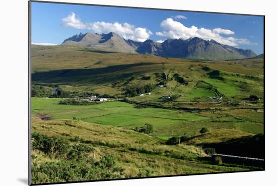 Cuillin Hills, Isle of Skye, Highland, Scotland-Peter Thompson-Mounted Photographic Print