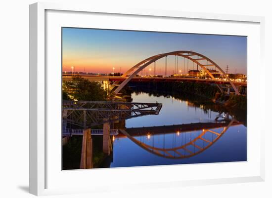 Cumberland River and Gateway Bridge, Nashville, Tennessee, United States of America, North America-Richard Cummins-Framed Photographic Print