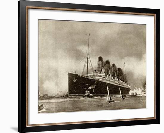 Cunard Liner Lusitania 1915-null-Framed Photographic Print