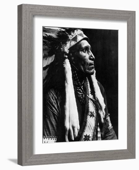 Curtis: Raven Blanket, 1910-Edward S^ Curtis-Framed Photographic Print