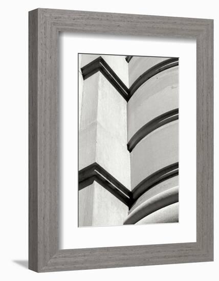 Curved Lines II-Tammy Putman-Framed Photographic Print