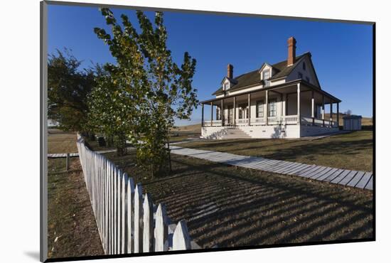 Custer House, Fort Abraham Lincoln Sp, Mandan, North Dakota, USA-Walter Bibikow-Mounted Photographic Print
