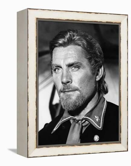 Custer l homme by l ouest by RobertSiodmak with Robert Shaw, 1967 (b/w photo)-null-Framed Stretched Canvas