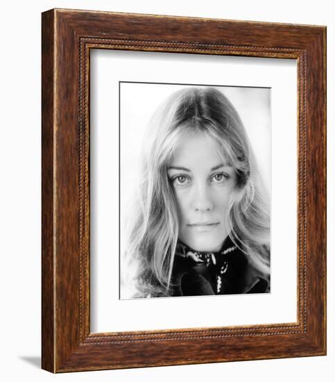 Cybill Shepherd-null-Framed Photo