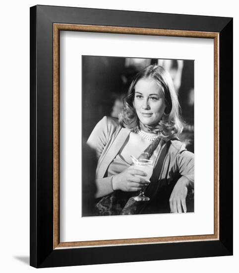 Cybill Shepherd-null-Framed Photo