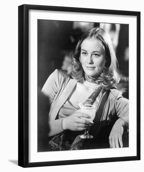 Cybill Shepherd-null-Framed Photo