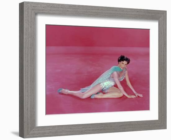 CYD CHARISSE early 50'S (photo)-null-Framed Photo