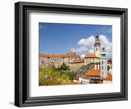 Czech Republic, Chesky Krumlov. Chesky Krumlov and Krumlov castle.-Julie Eggers-Framed Photographic Print