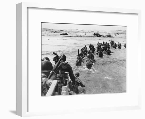 D-Day - Assault of American Troops-Robert Hunt-Framed Photographic Print