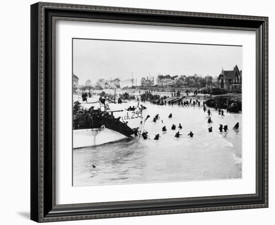 D-Day - British and Canadian Troops Landing - Juno Beach-Robert Hunt-Framed Photographic Print