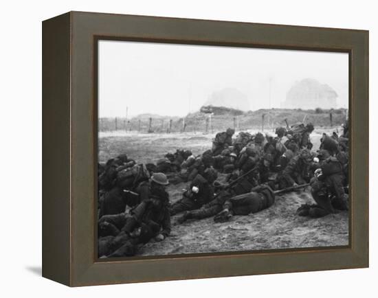 D-Day - Landing of the 13Th/18th Hussars-Robert Hunt-Framed Premier Image Canvas