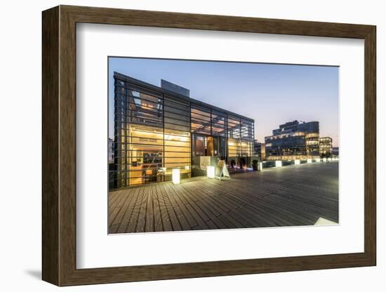 DŸsseldorf, North Rhine-Westphalia-Bernd Wittelsbach-Framed Photographic Print