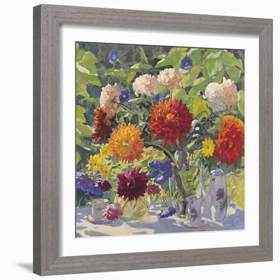 Dahlia-Valeriy Chuikov-Framed Giclee Print