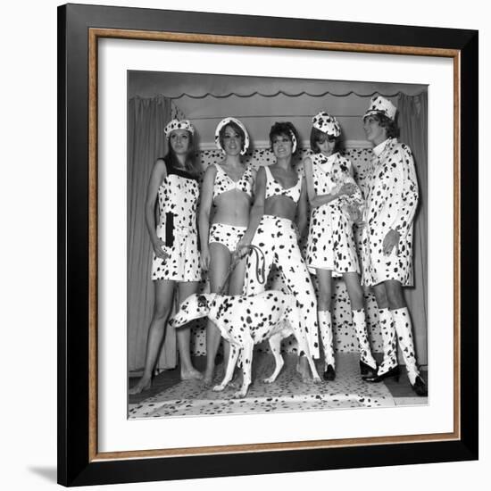 Dalmatian Fashion, Paris, 26 October 1967-null-Framed Photo