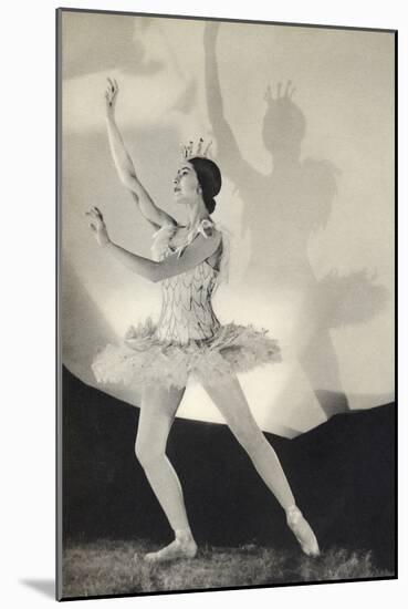 Dame Margot Fonteyn de Arias, from 'Footnotes to the Ballet', Published 1938-null-Mounted Photographic Print
