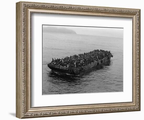 Danang Refugees-Associated Press-Framed Photographic Print