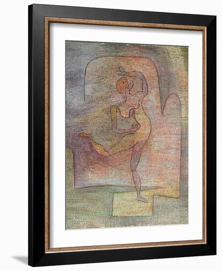 Dancer, 1932-Paul Klee-Framed Premium Giclee Print