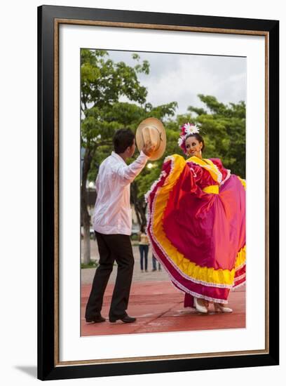 Dancers Entertain a Crowd, Central, Chiapa De Corzo, Chiapas, Mexico-Brent Bergherm-Framed Photographic Print